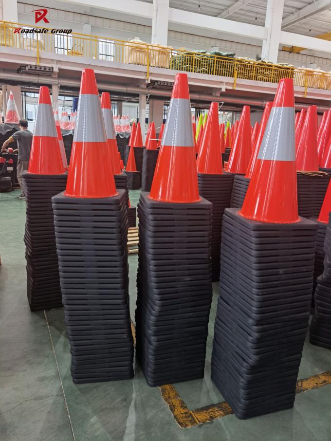 Conejos de tráfico flexibles de PVC de 45 cm de altura Conejos de seguridad de plástico de advertencia de carretera 6