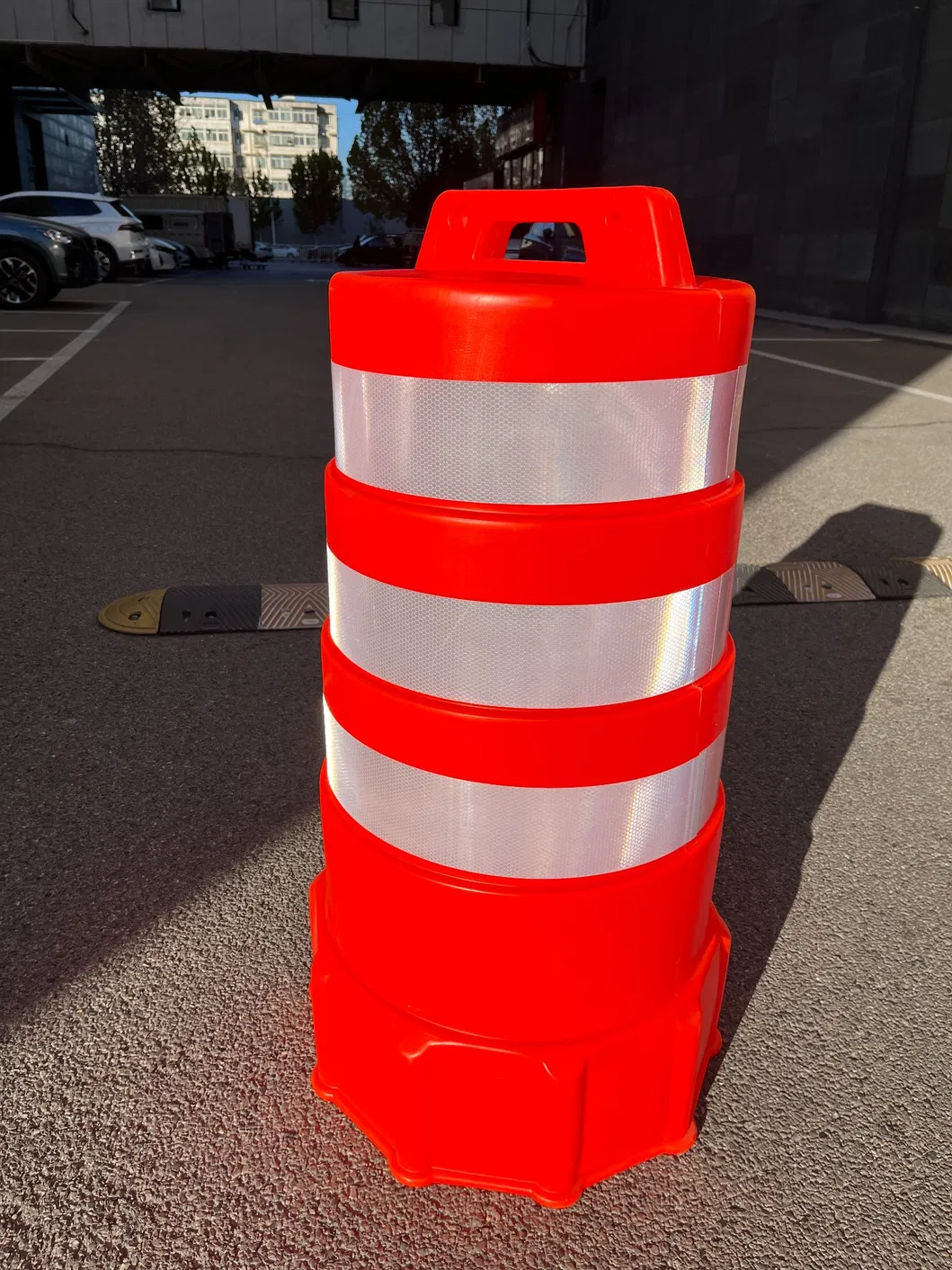 ROADSAFE Venta caliente PE Tambor de tráfico Barril de choque Seguridad vial Barril de advertencia reflectante 3