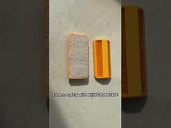 tachuela vial pequeña y larga